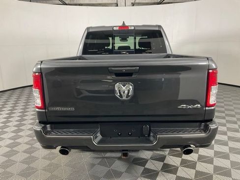 Used 2022 RAM 1500 Big Horn AWD/4WD image 5