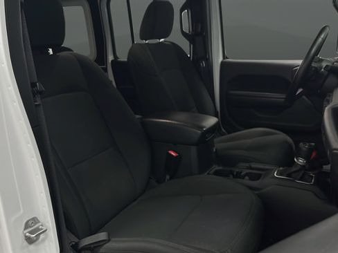 Used 2021 Jeep Wrangler Unlimited Sport AWD/4WD image 24