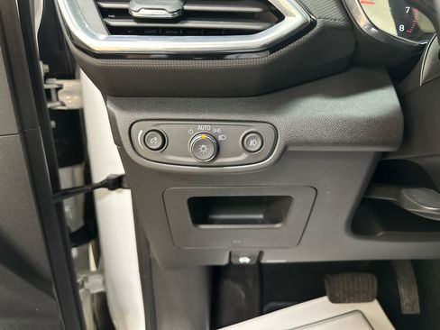 Certified 2023 Chevrolet TrailBlazer LT w/ Convenience Package image 24