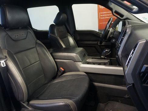 Used 2018 Ford F150 Raptor w/ Equipment Group 801A Mid image 21