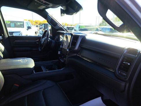 Used 2022 RAM 1500 Limited w/ Body Color Bumper Group image 36
