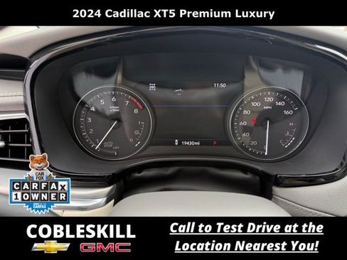 Used 2024 Cadillac XT5 Premium Luxury w/ Technology Package AWD/4WD image 14
