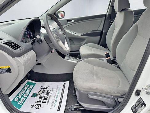 Used 2014 Hyundai Accent GS FWD image 14
