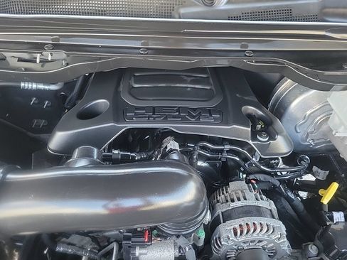 Used 2021 RAM 1500 Big Horn AWD/4WD image 12