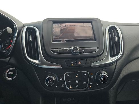 Used 2022 Chevrolet Equinox LT FWD image 15