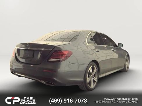 Used 2018 Mercedes-Benz E 300 w/ Premium 1 Package image 4