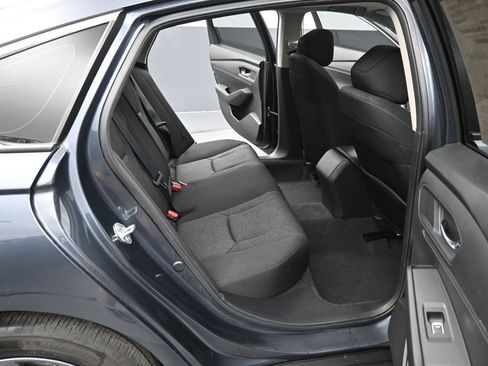 Used 2023 Honda Accord EX image 32