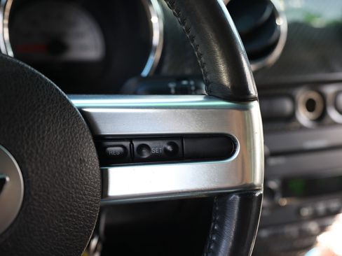 Used 2007 Ford Mustang GT image 31