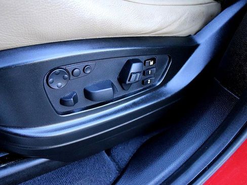 Used 2012 BMW X5 M image 10