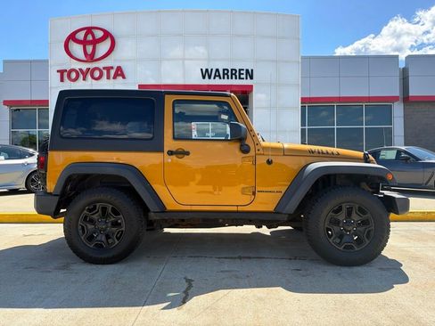 Used 2014 Jeep Wrangler Sport AWD/4WD image 3