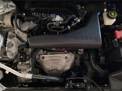 Used 2018 Nissan Rogue S AWD/4WD image 30