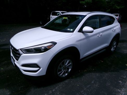 Used 2017 Hyundai Tucson SE w/ SE Popular Package 02 AWD/4WD image 5