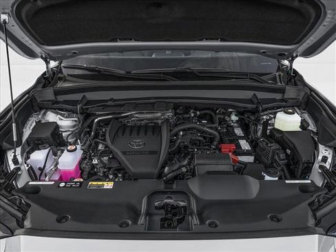 New 2026 Toyota Grand Highlander Platinum image 8