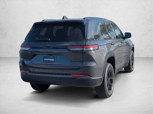 New 2026 Jeep Grand Cherokee Altitude RWD image 2