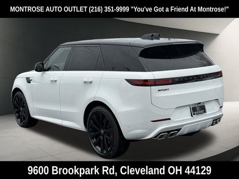New 2025 Land Rover Range Rover Sport Dynamic SE AWD/4WD image 4
