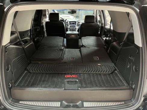 Used 2018 GMC Yukon Denali w/ Denali Ultimate Package AWD/4WD image 24