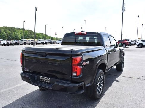 Used 2023 Chevrolet Colorado Z71 w/ Z71 Convenience Package 2 AWD/4WD image 7