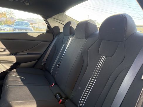 Certified 2025 Hyundai Elantra Sport image 27