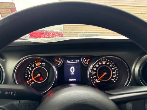 Used 2021 Jeep Wrangler Unlimited Sport AWD/4WD image 17