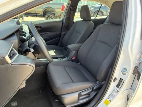 Used 2024 Toyota Corolla LE FWD image 14