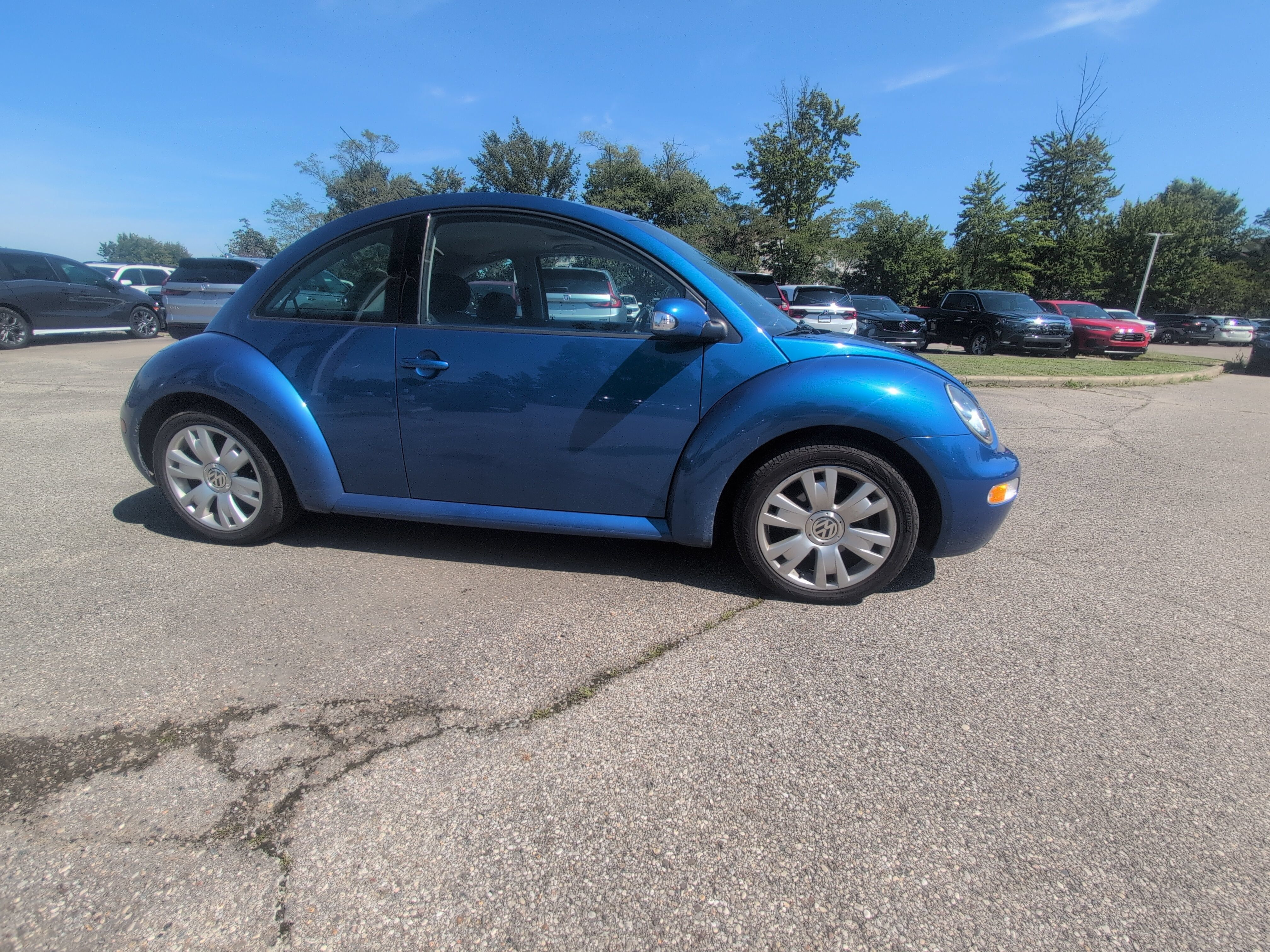 Used 2003 Volkswagen Beetle GLS FWD image 13