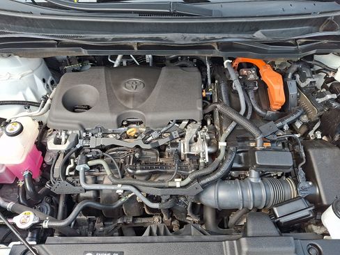 Used 2021 Toyota Sienna XLE AWD/4WD image 28