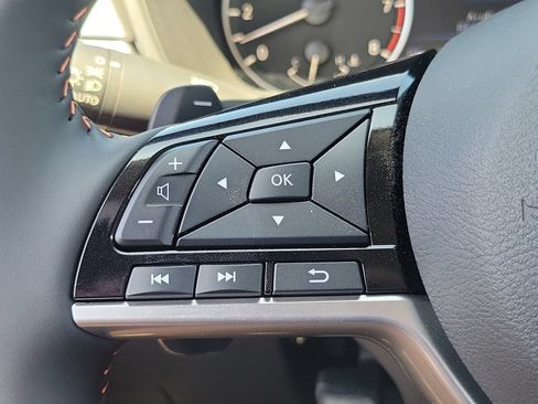 New 2026 Nissan Altima 2.5 SR FWD image 5
