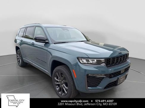 New 2026 Jeep Grand Cherokee L Limited AWD/4WD image 1