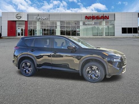 New 2026 Nissan Rogue SV FWD image 3