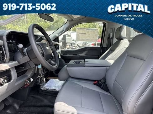 New 2024 Ford F550 4x4 Regular Cab Super Duty image 19