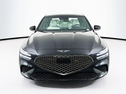 Used 2025 Genesis G70 2.5T image 2