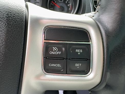 Used 2012 Chrysler 200 S image 18