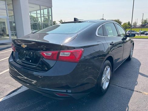 Used 2023 Chevrolet Malibu LS w/ LPO, Floor Liner Package FWD image 3