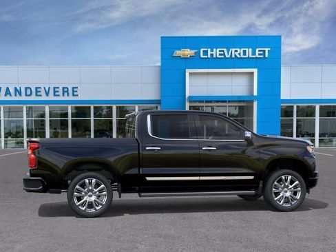 New 2026 Chevrolet Silverado 1500 High Country AWD/4WD image 25