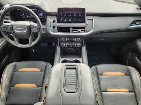 Used 2023 GMC Yukon AT4 AWD/4WD image 29