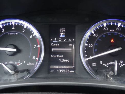 Used 2016 Toyota Highlander XLE w/ Protection Package #3 AWD/4WD image 24