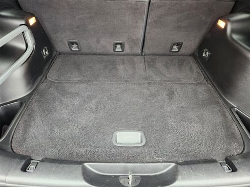 Used 2016 Jeep Cherokee Limited image 32