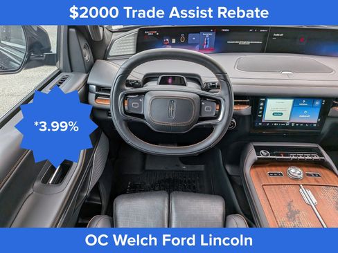 Certified 2025 Lincoln Navigator Black Label AWD/4WD image 20