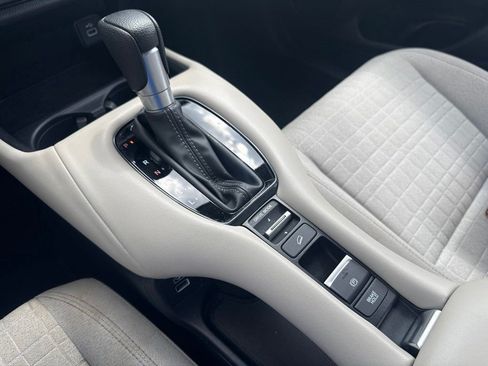 Used 2023 Honda HR-V LX image 21