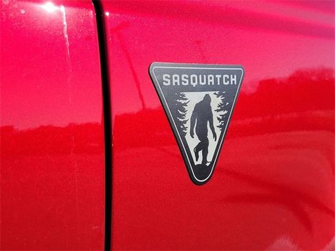 New 2025 Ford Bronco Base w/ Sasquatch Package image 37