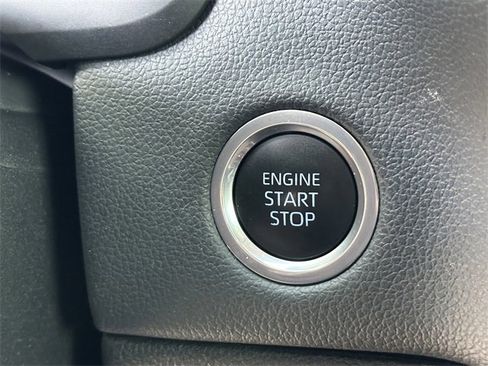 Used 2024 Toyota Tundra Limited image 22