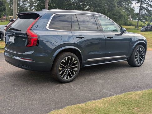 New 2026 Volvo XC90 B5 Plus w/ Protection Package Premier AWD/4WD image 6