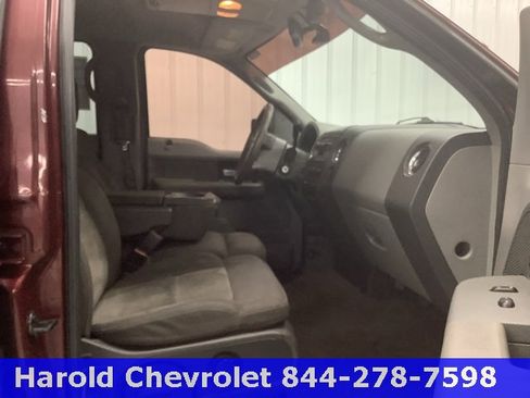 Used 2005 Ford F150 XLT image 11