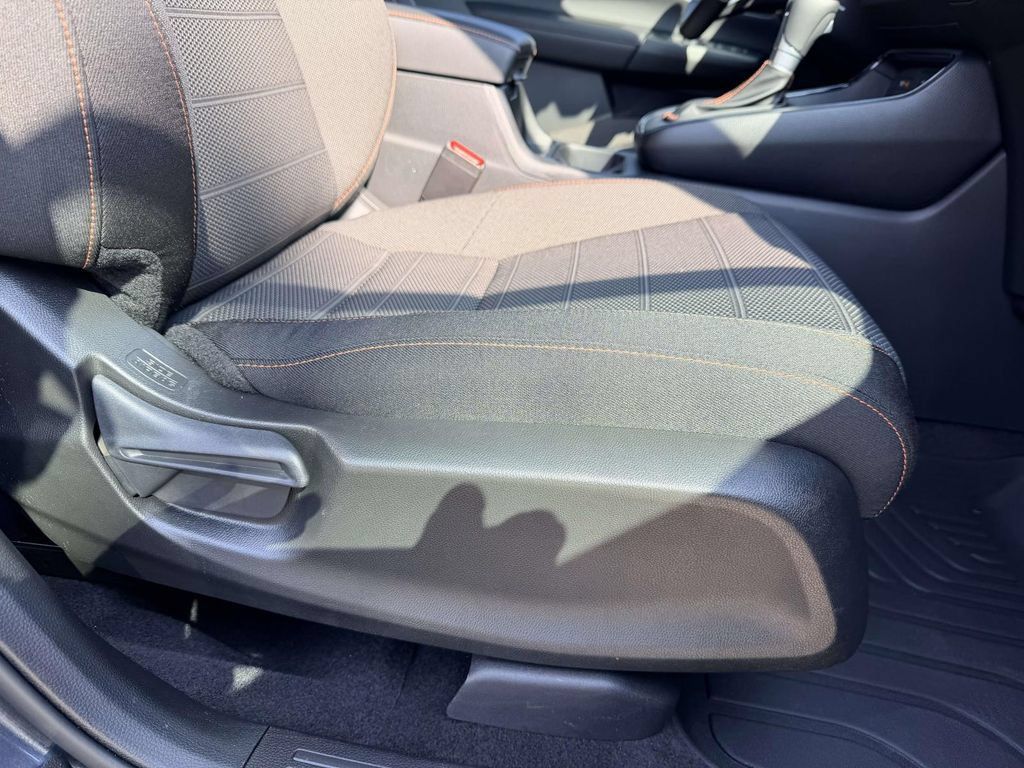 Used 2026 Honda CR-V Sport image 12