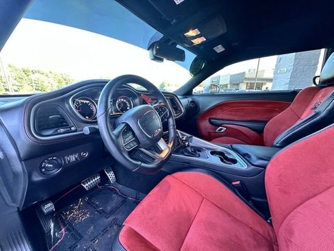 Used 2021 Dodge Challenger R/T Scat Pack image 11