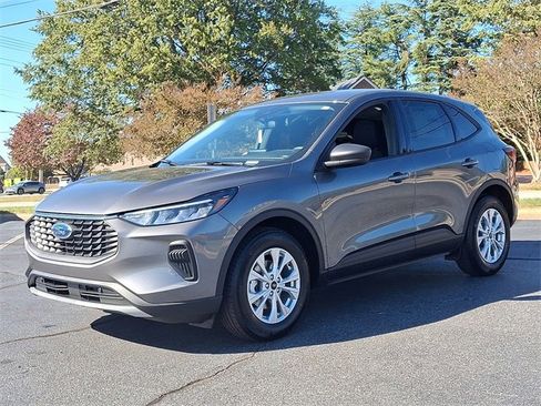 New 2026 Ford Escape Active image 3