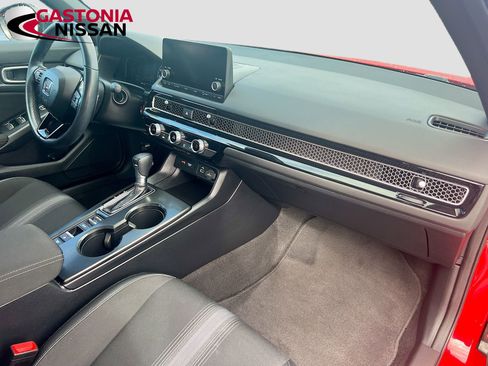 Used 2024 Honda Civic Sport image 35