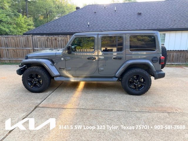 Used 2020 Jeep Wrangler Unlimited Sahara AWD/4WD image 6