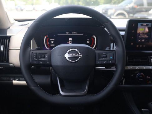 New 2026 Nissan Pathfinder SL AWD/4WD image 8