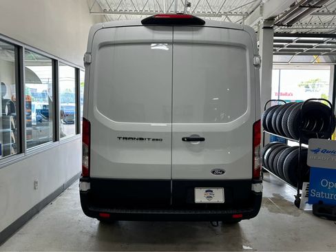 New 2026 Ford Transit 250 148 Medium Roof RWD image 6